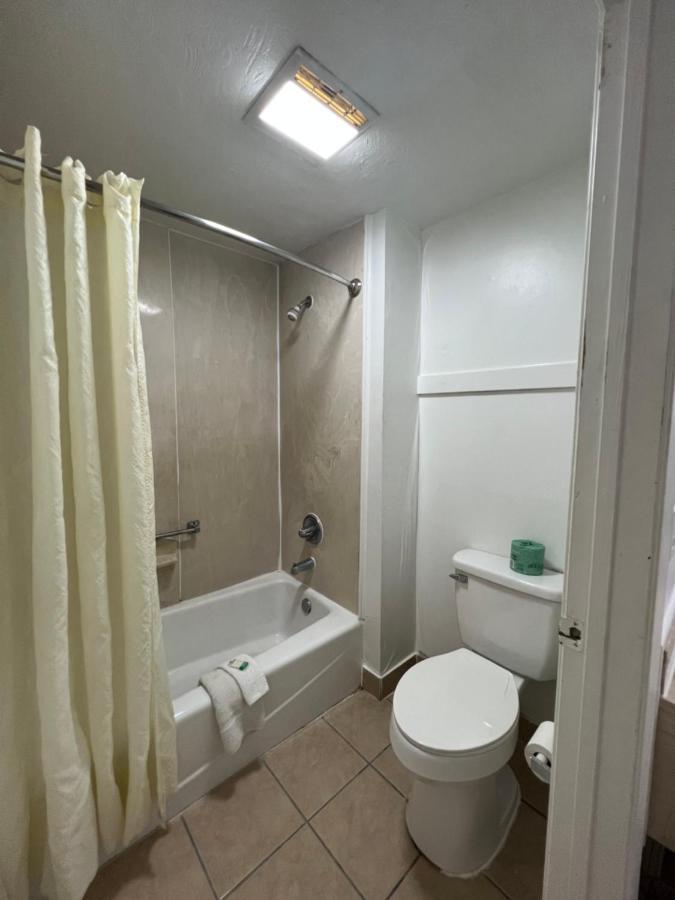 Motel 6 Lake Charles, La Eksteriør bilde